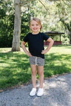 Load image into Gallery viewer, basic tee - black