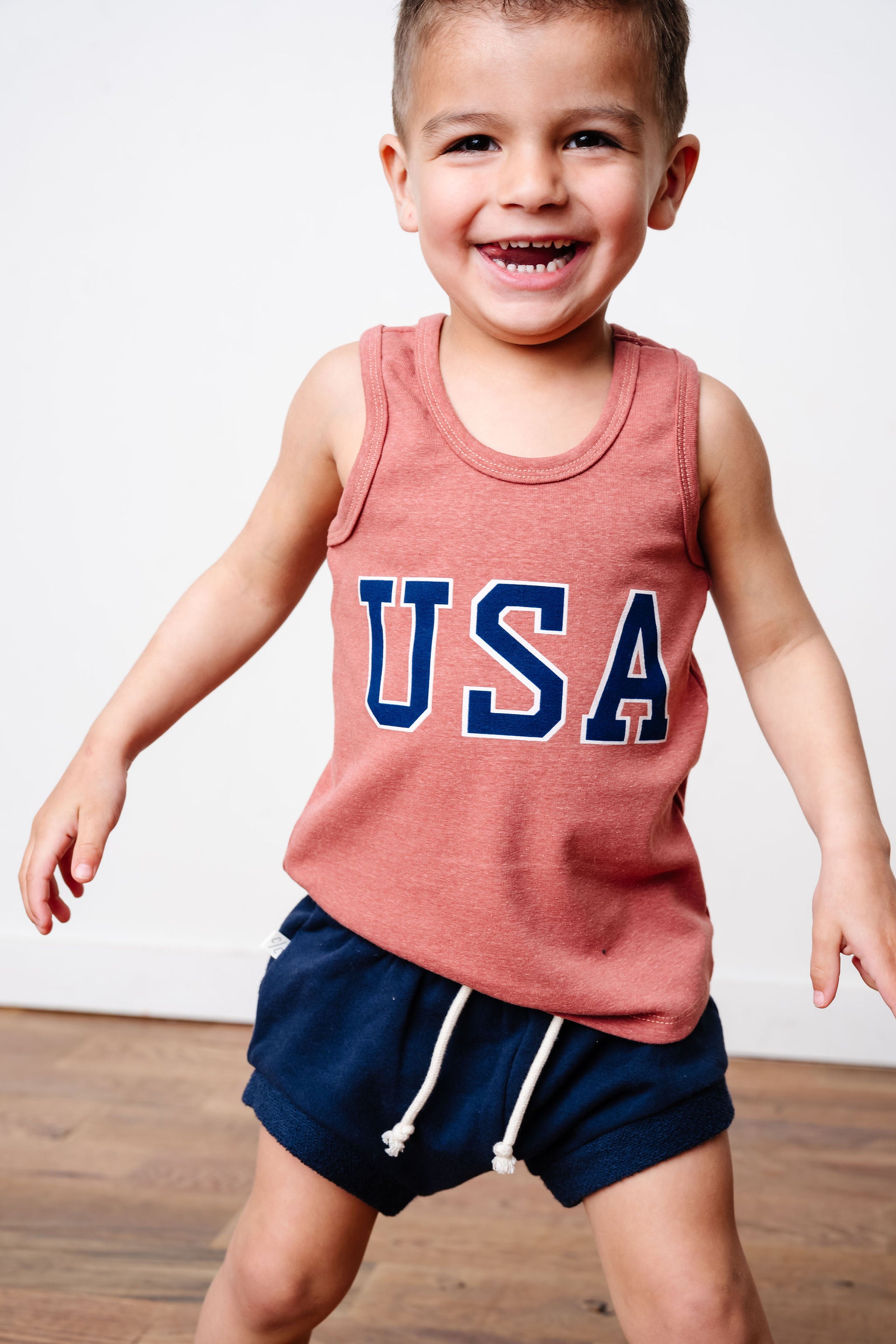 tank top - USA on redwood