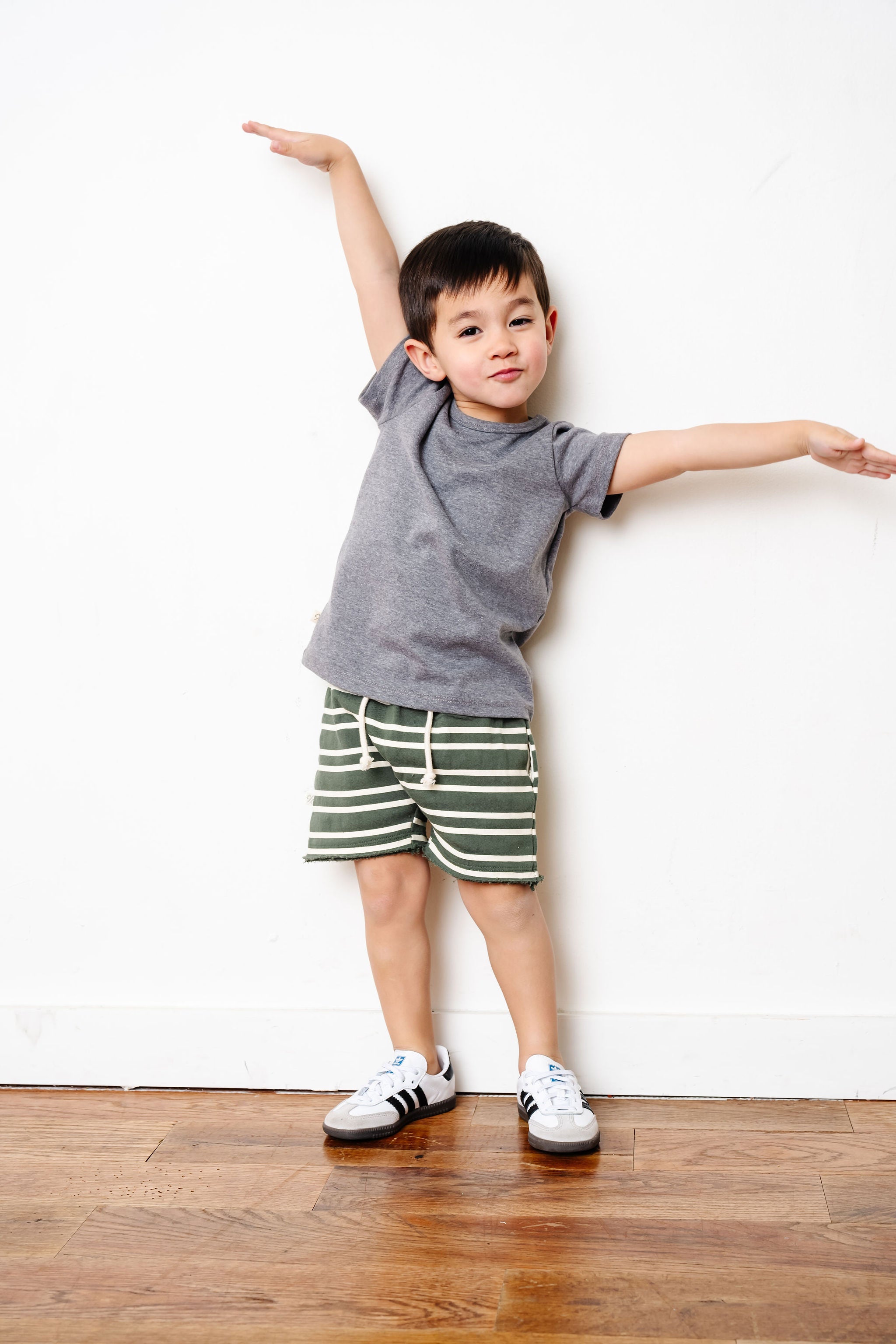 basic tee - heather gray