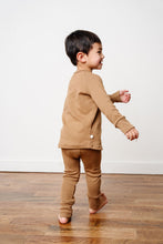 Load image into Gallery viewer, rib knit long sleeve tee - kraft