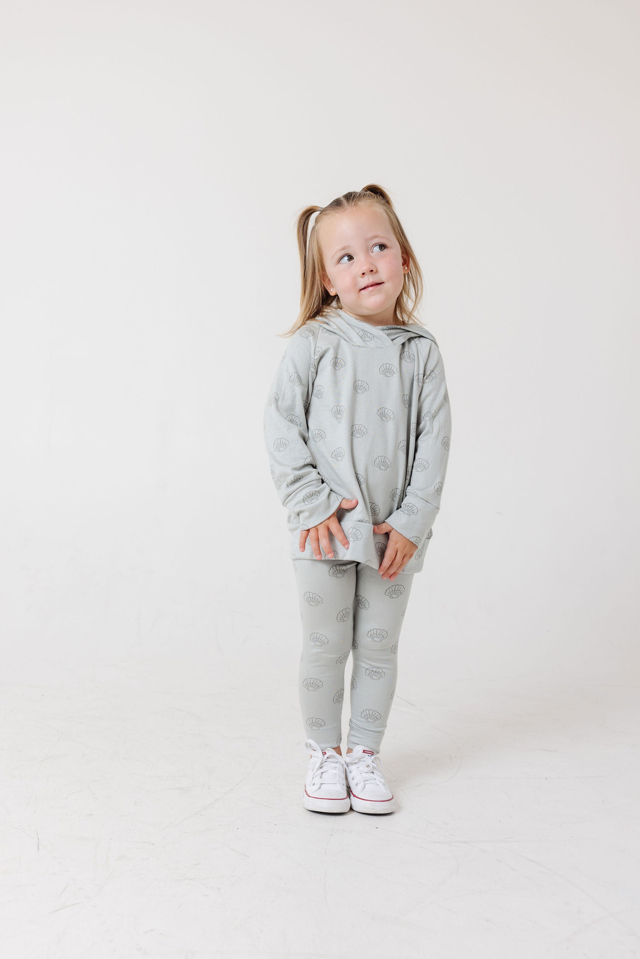 leggings - seashells