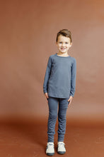 Load image into Gallery viewer, rib knit long sleeve tee - midnight blue
