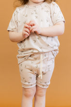 Load image into Gallery viewer, rib knit tee CO - birds on mushroom