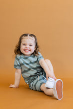Load image into Gallery viewer, rib knit tee CO - swell