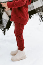 Load image into Gallery viewer, original jogger - candy apple