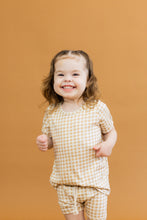 Load image into Gallery viewer, rib knit tee CO - tan gingham