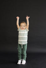 Load image into Gallery viewer, basic tee - triple stripe on golf green