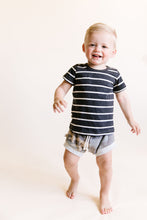 Load image into Gallery viewer, shorties - faded camo