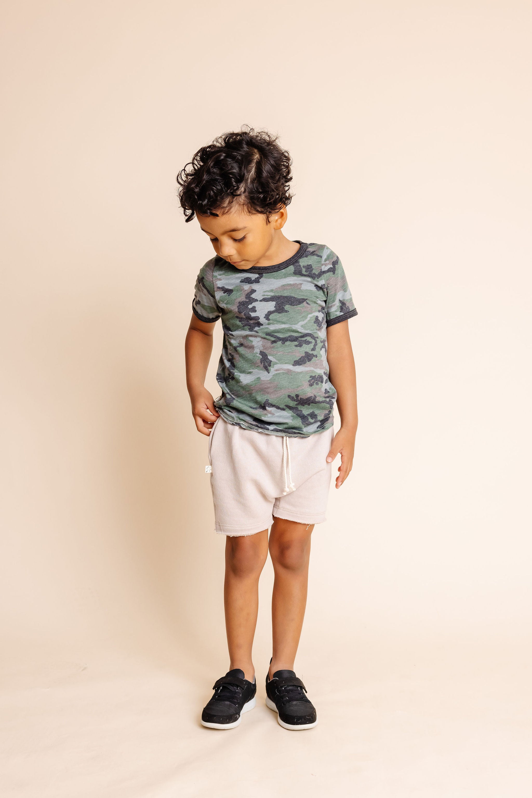 ringer tee CO  - micro camo