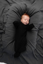 Load image into Gallery viewer, ribbed knotted sleeper - black