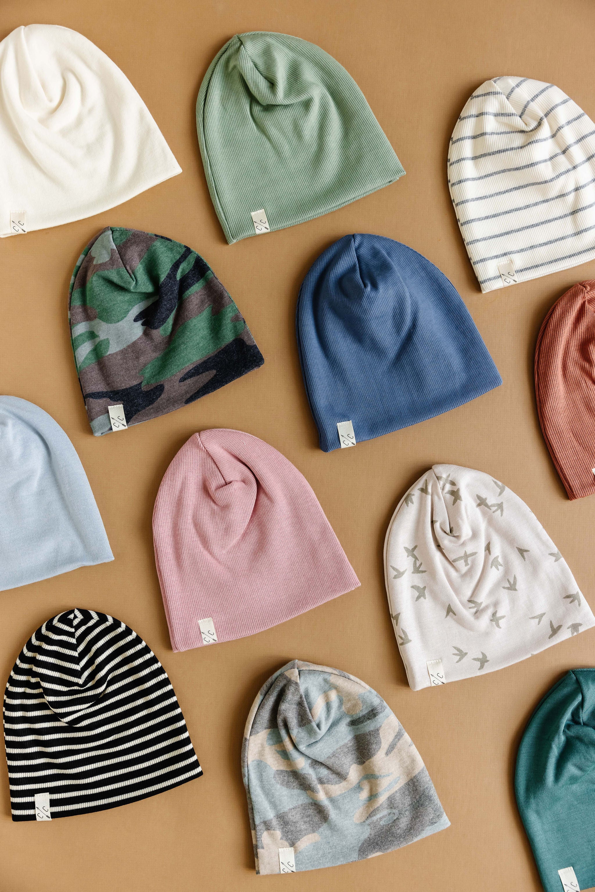 slouch beanie CO- black stripe