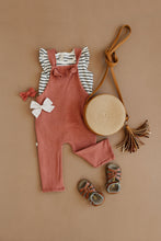 Load image into Gallery viewer, jumper - red rock