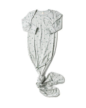 Load image into Gallery viewer, knotted sleeper CO - daisies