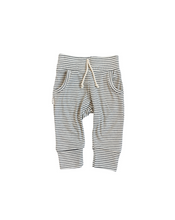 Load image into Gallery viewer, rib knit joggers CO - narrow charcoal stripe