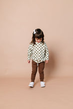 Load image into Gallery viewer, boxy sweatshirt - vetiver checkerboard