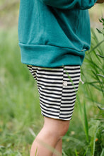 Load image into Gallery viewer, boy shorts - black stripe