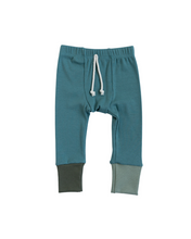 Load image into Gallery viewer, rib knit pant - sea pine dark olive and basil