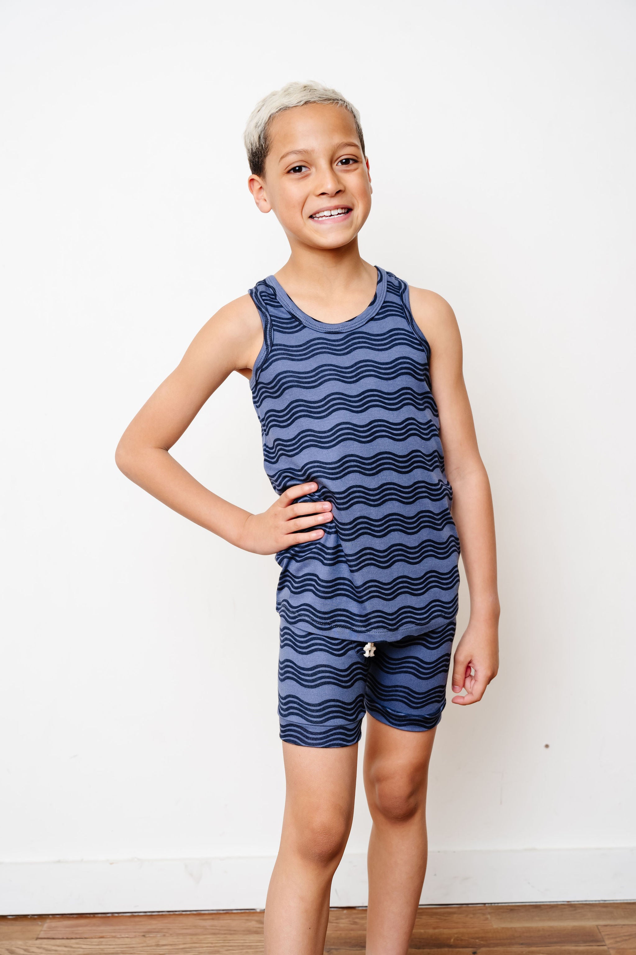 rib knit shorts - wavy lines