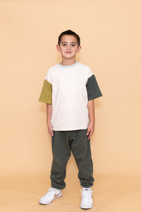 boxy tee - natural heritage moss