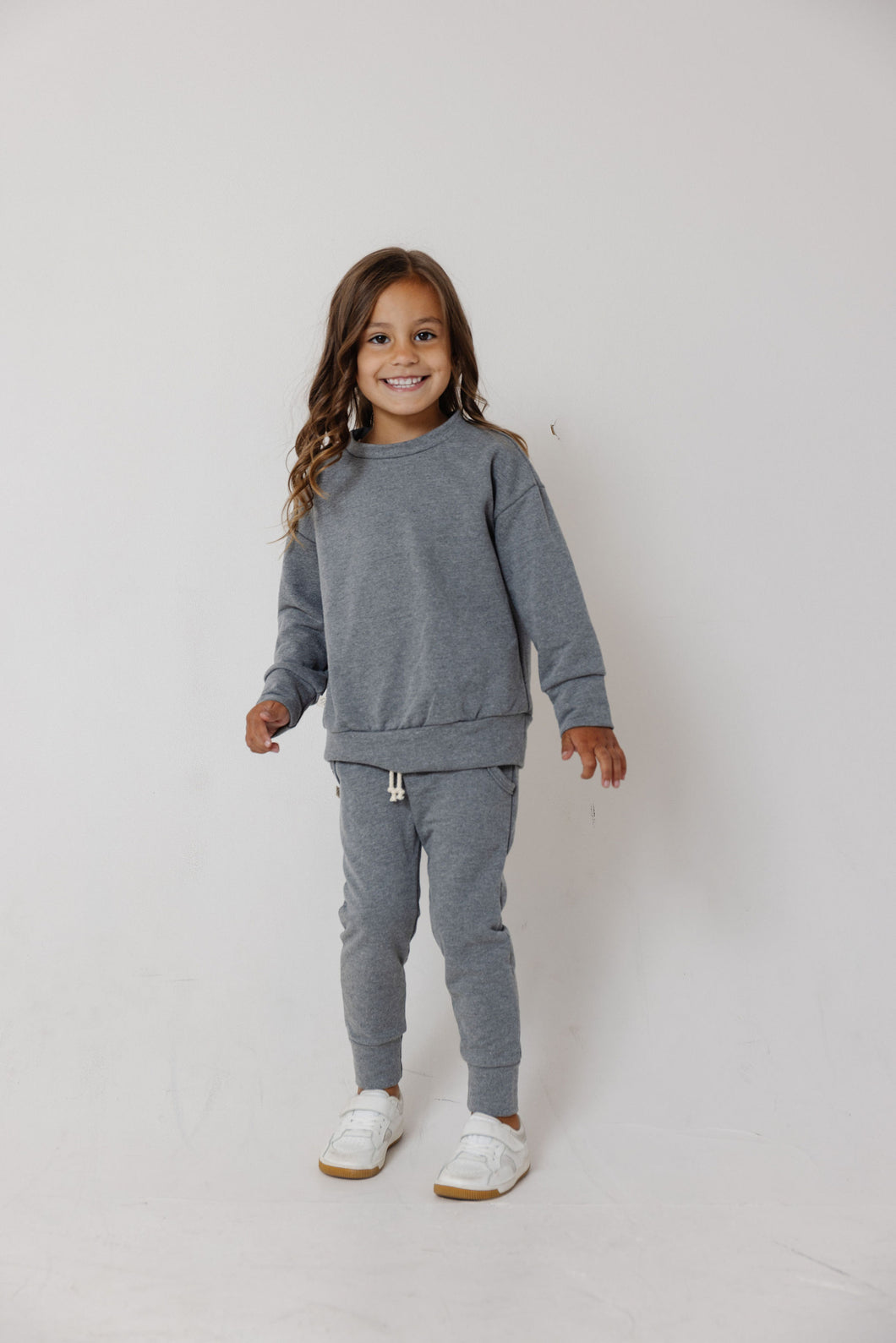 boxy sweatshirt - stonewash COMING SOON