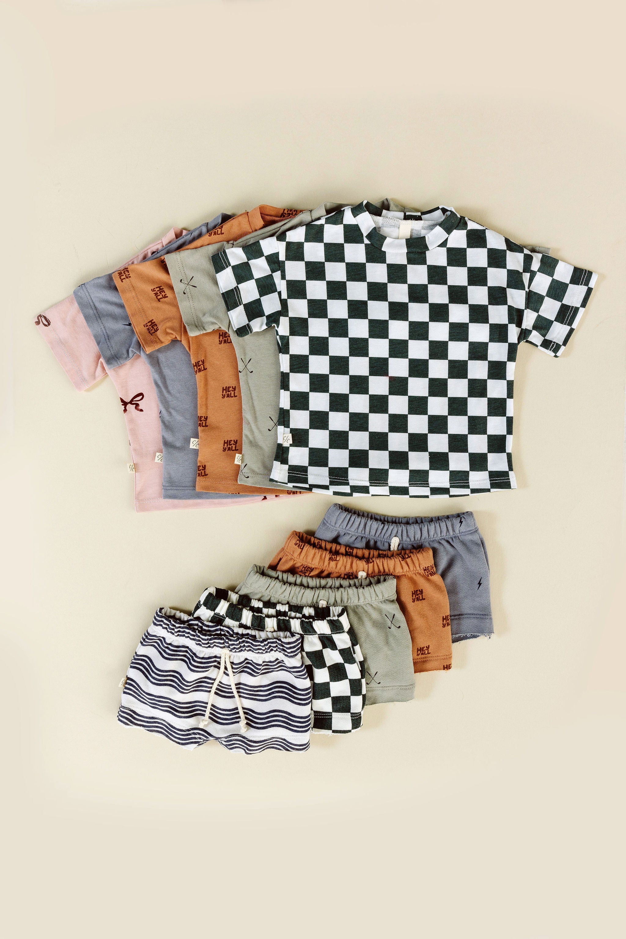 boy shorts - wavy lines