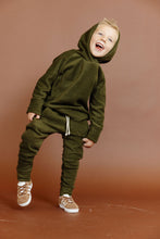 Load image into Gallery viewer, trademark raglan hoodie - caper - polar fleece