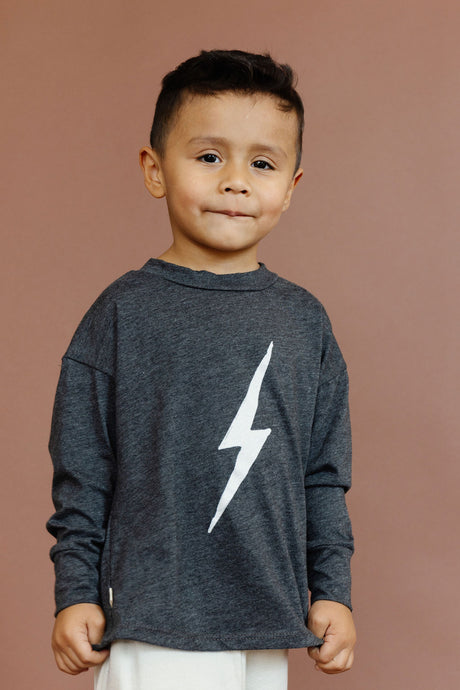 boxy long sleeve tee - lightning on granite