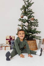 Load image into Gallery viewer, original jogger PREORDER - cedar