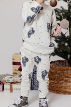 Load image into Gallery viewer, original jogger PREORDER - kris kringle