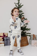 Load image into Gallery viewer, original jogger PREORDER - kris kringle