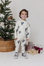 Load image into Gallery viewer, original jogger PREORDER - kris kringle