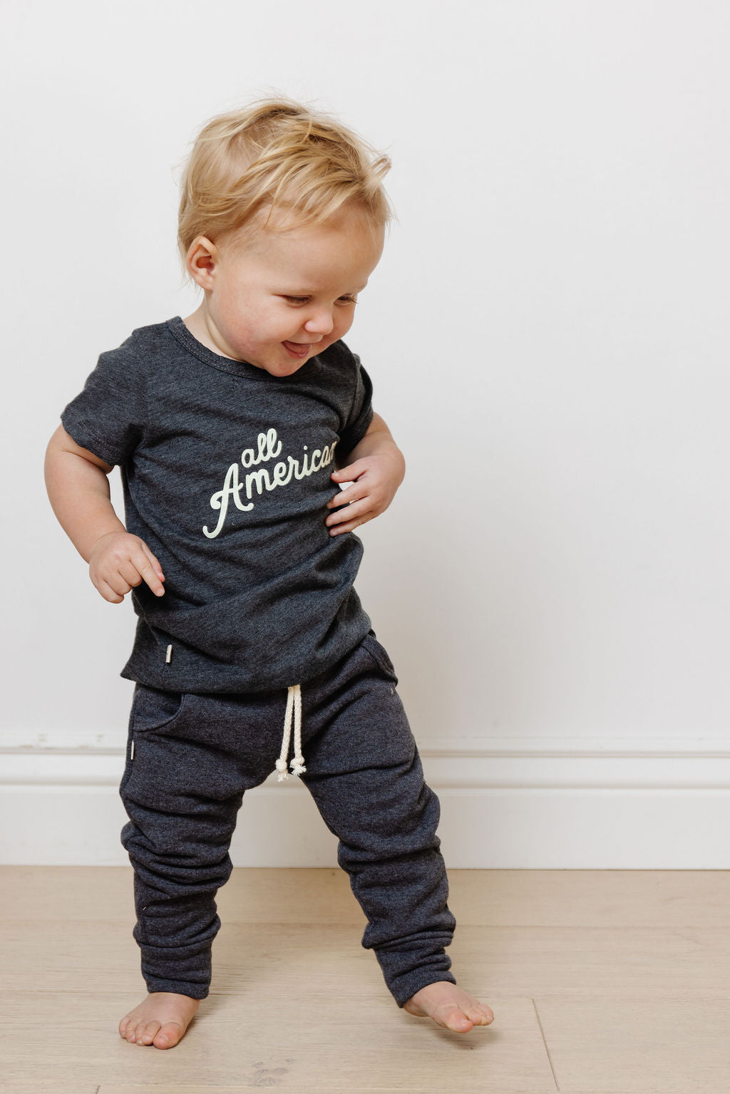 basic tee - all american on granite