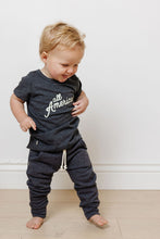 Load image into Gallery viewer, basic tee - all american on granite