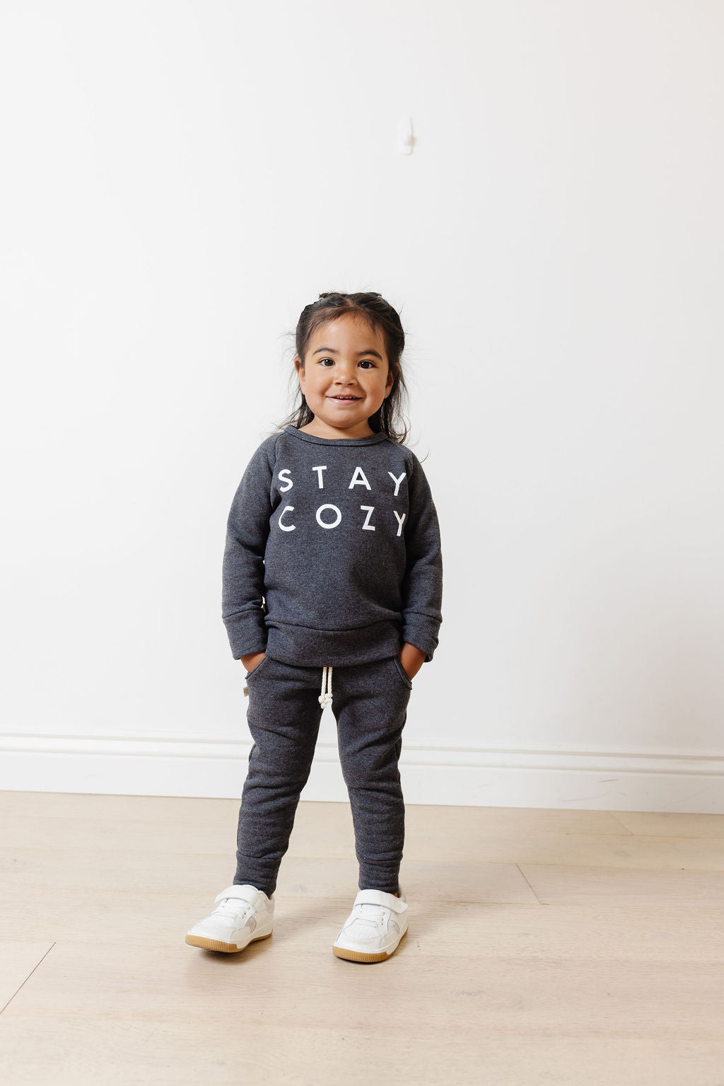 pullover crew - stay cozy on granite