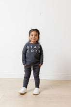 Load image into Gallery viewer, pullover crew - stay cozy on granite