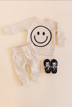 Load image into Gallery viewer, pullover crew - smile on cream