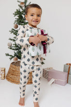 Load image into Gallery viewer, rib knit long sleeve tee PREORDER - O Christmas Tree