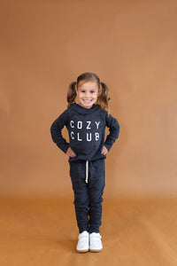 trademark raglan hoodie - cozy club on onyx