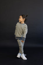 Load image into Gallery viewer, original jogger - iron gray beige stripe