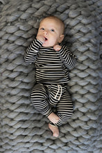 Load image into Gallery viewer, rib knit long sleeve tee - black stripe