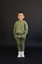 Load image into Gallery viewer, boxy sweatshirt - crocodile