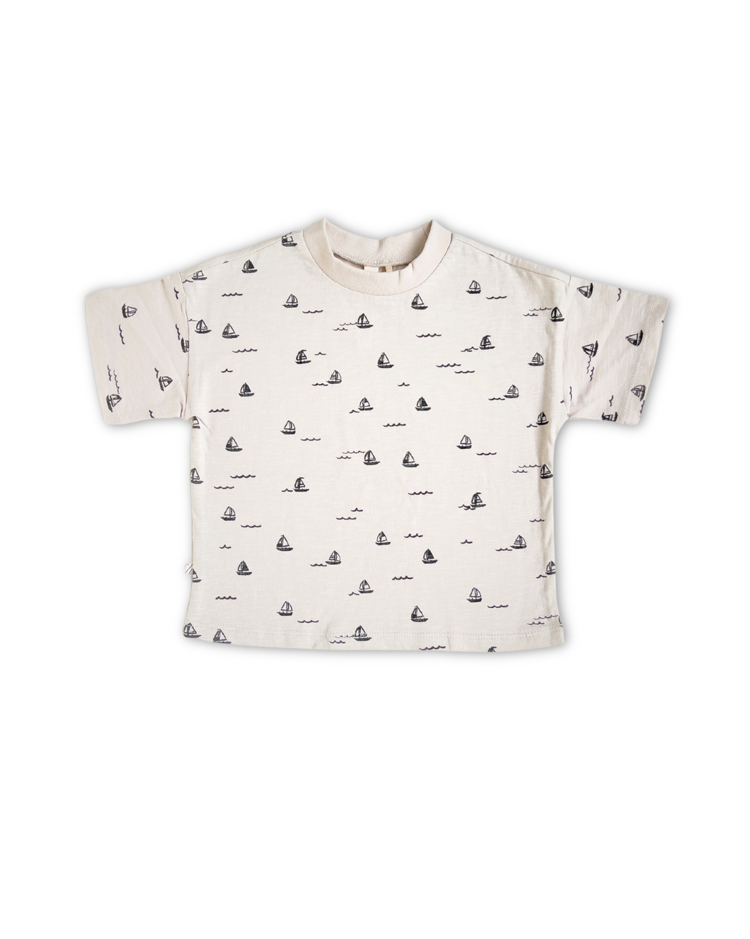 boxy tee - sailboats on dawn