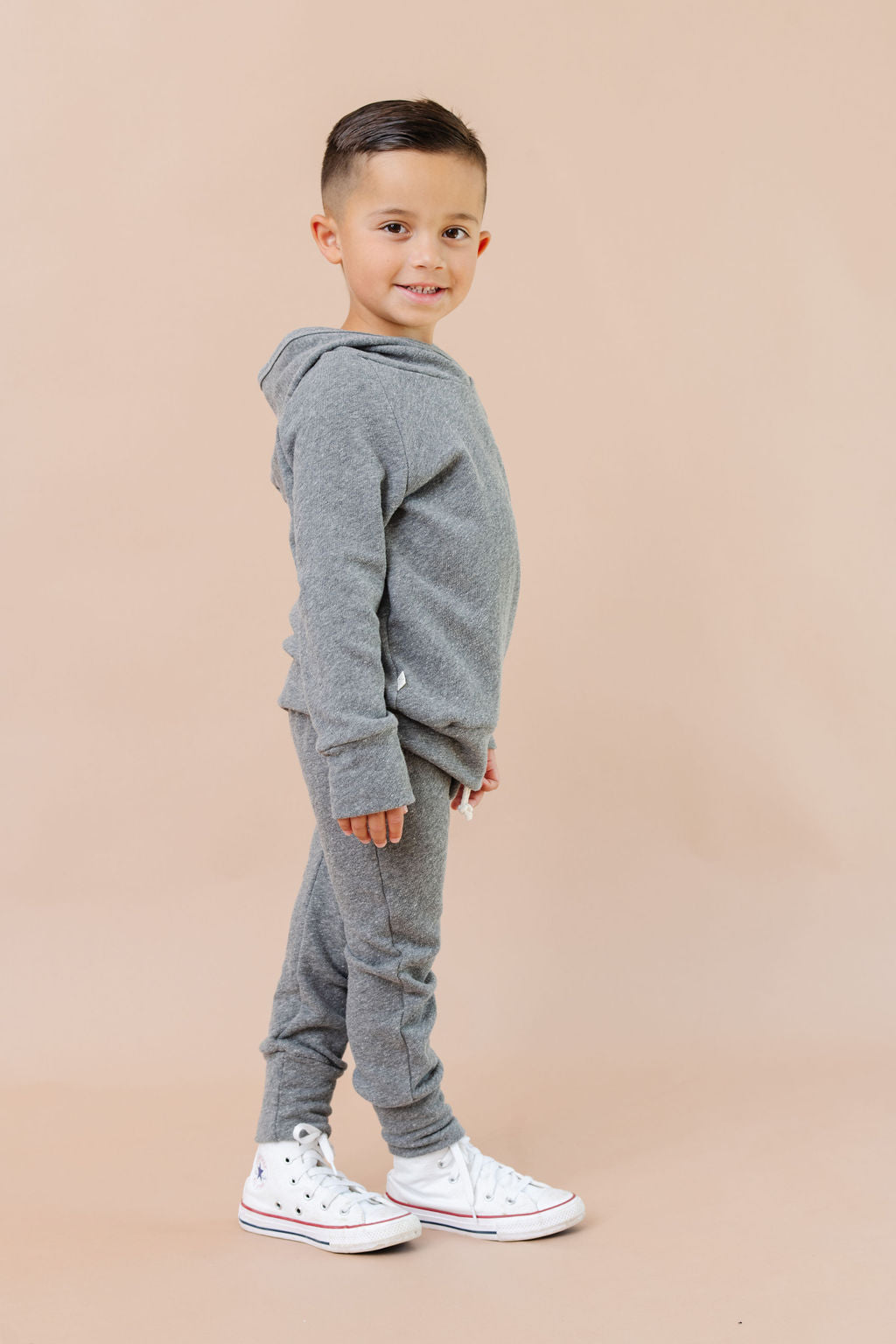 trademark raglan hoodie CO - heather gray