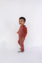 Load image into Gallery viewer, rib knit pant - sunset - barn red