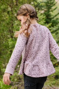 peplum crew - ditsy floral on lilac