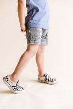 Load image into Gallery viewer, boy shorts - maps on heather gray