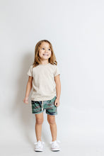 Load image into Gallery viewer, boy shorts - classic camo