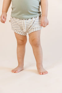 shorties - pebble stripe