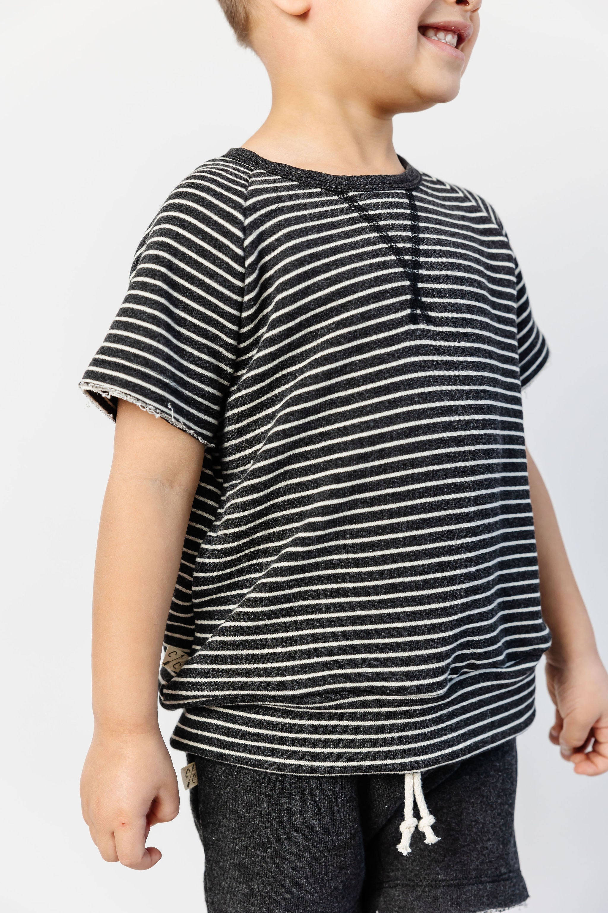 short sleeve crew CO - shadow stripe