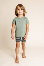 Load image into Gallery viewer, basic tee - khaki green